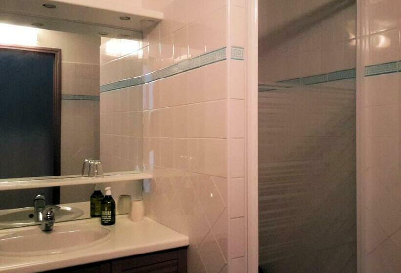 Номер Стандарт с Террасой, Bastide De Fave