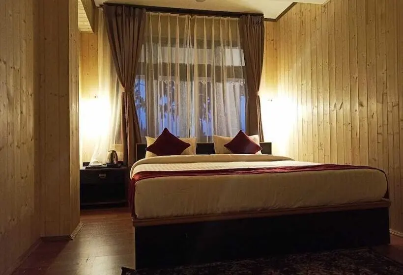 Chambre Deluxe, Rufina Lachung Kunga