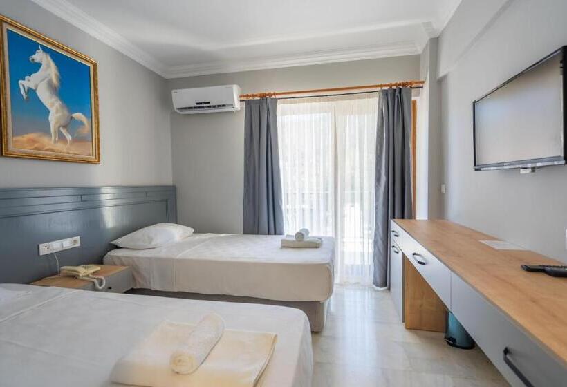 スタンダードルーム, Turunç Life