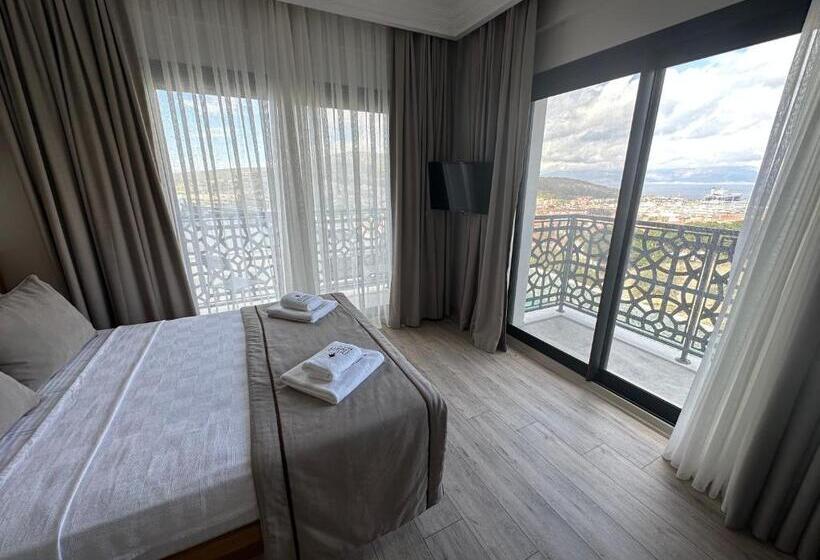 豪华海景房带阳台, Nova Butik Hotel çeşme