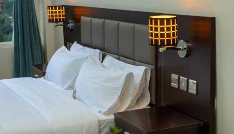 اتاق استاندارد با تخت بزرگ, Mbale Courts View