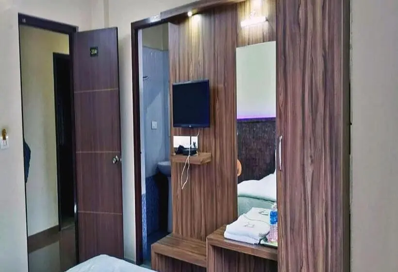 デラックスルーム, Staymaker Shubhodaya Lodge