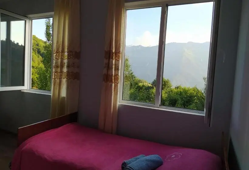 اتاق استاندارد, Gujejiani Guest House