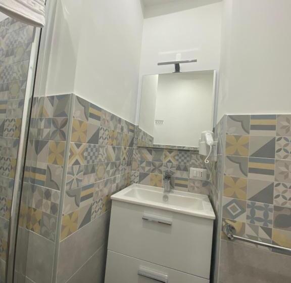 スタンダード４人部屋, Porta Saracena Rooms