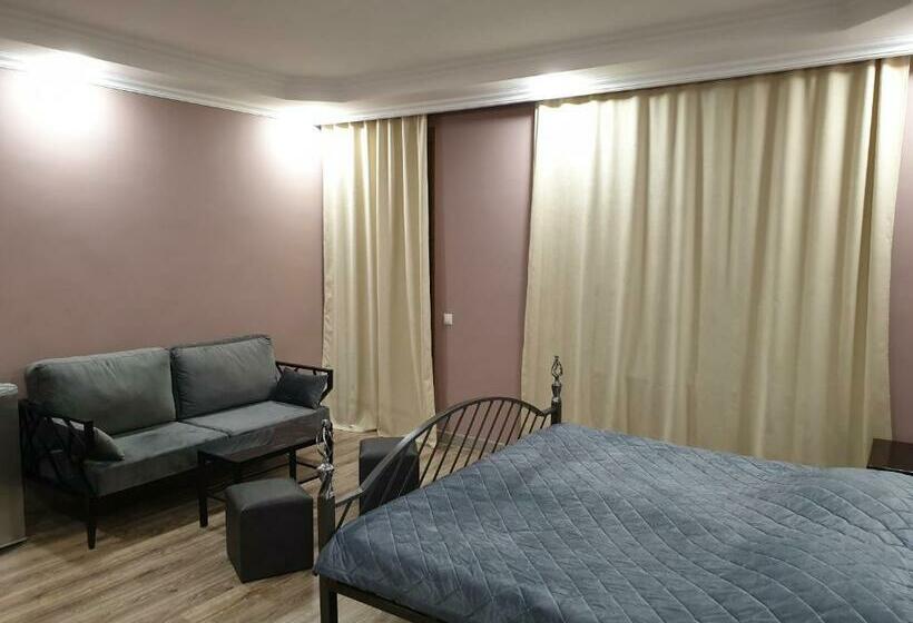 غرفة قياسية مزوَّدة بشُرفة, Van Guesthouse