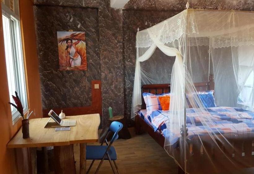 اتاق اکونومی, African Tribe Suites