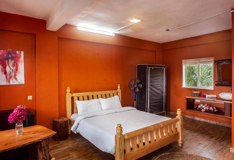 اتاق اکونومی, African Tribe Suites