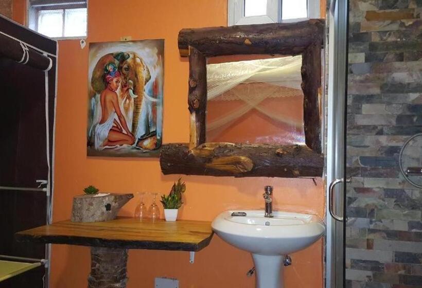 سوییت, African Tribe Suites
