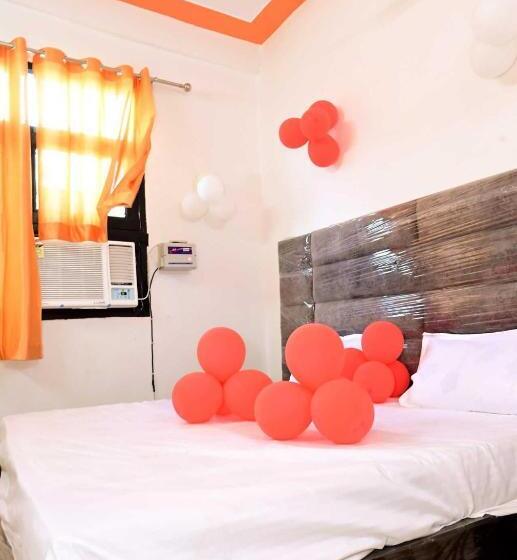 Трехместный Номер Классика, Spot On 91771  Heaven Inn