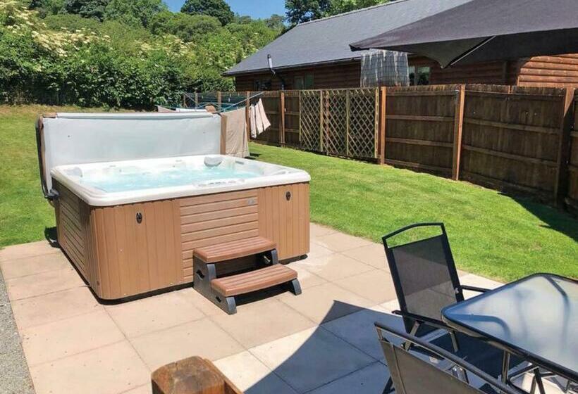 2间卧室的房子, Heartsease Lodges