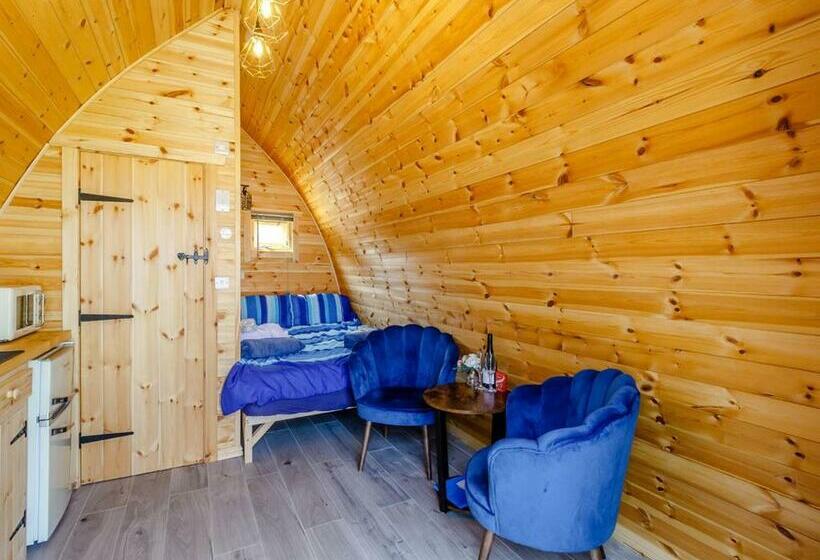 Дом 1 Спальня, Sandy Park