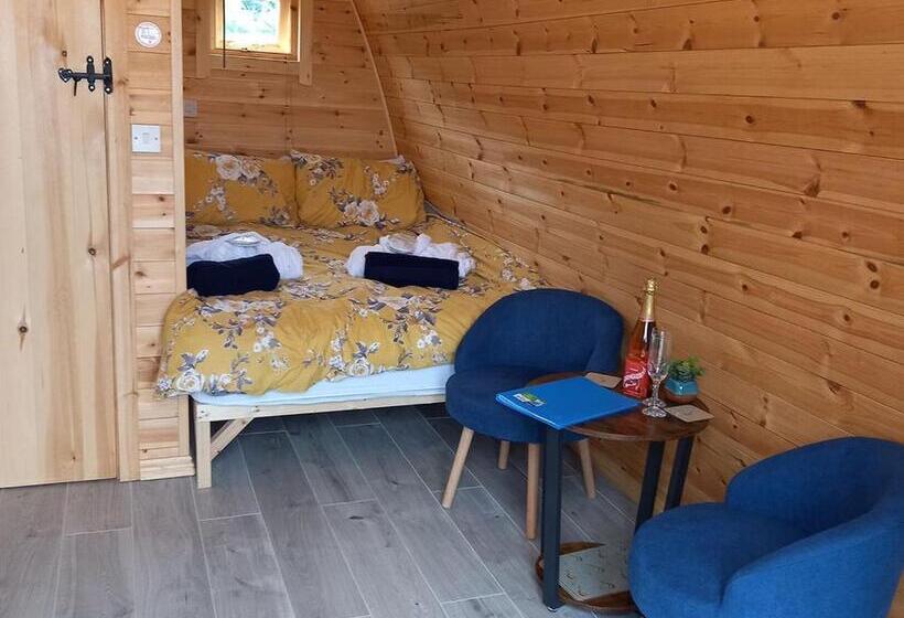 Дом 1 Спальня, Sandy Park