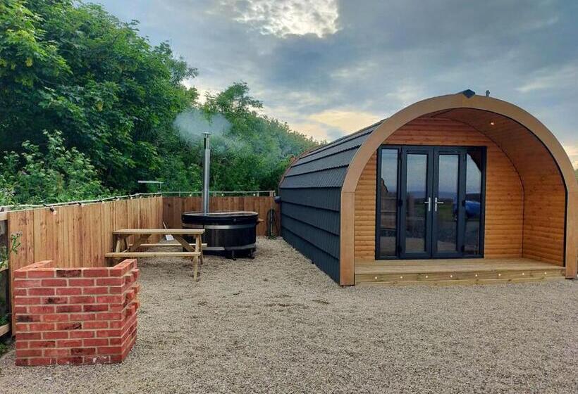 Дом 1 Спальня, Sandy Park