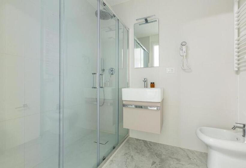 Quarto Estandar, Krono Relais