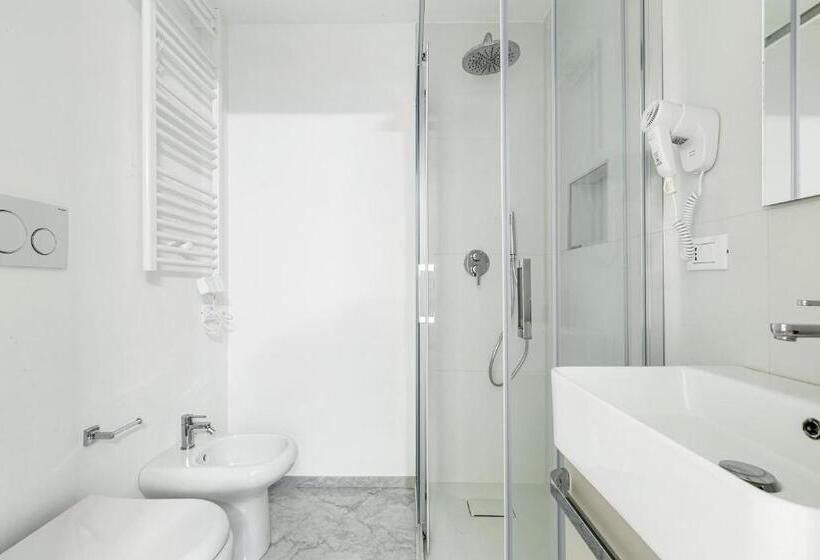 Quarto Triplo Estandar, Krono Relais