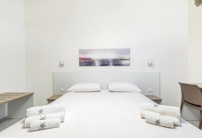 Quarto Triplo Estandar, Krono Relais