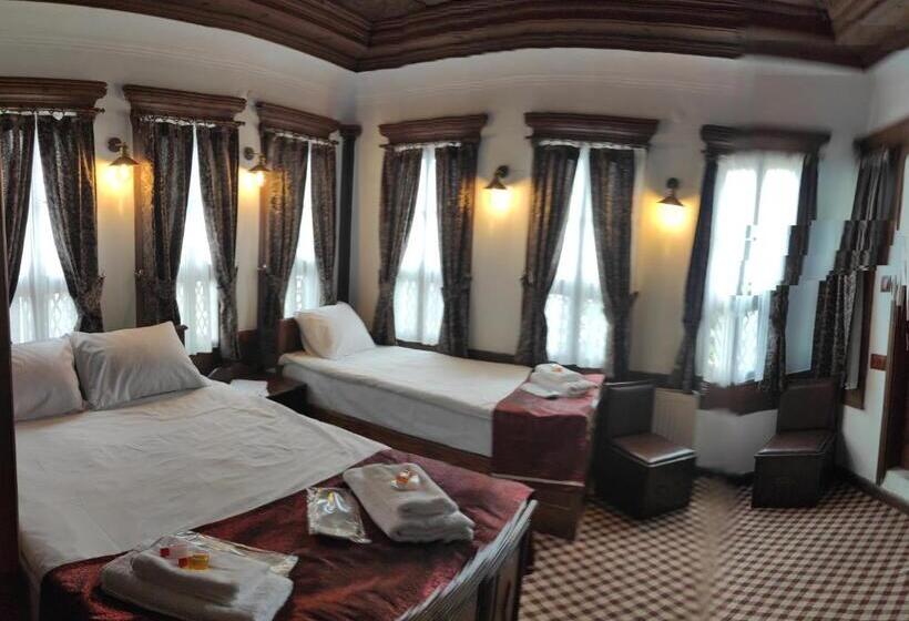 스탠다드 룸, Yedekcioğlu Konak