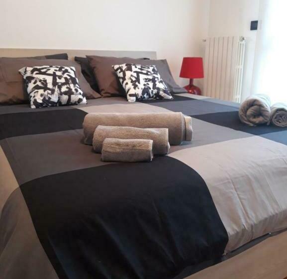 スタンダードルーム, Bedandbreakfast Eni Torri Lombarde San Donato Bbqueen