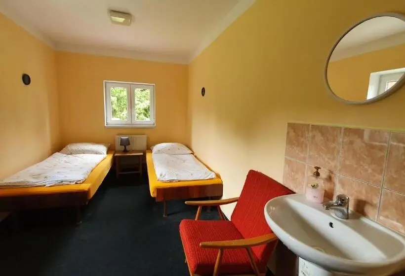 スタンダードルーム, Chata Na čiháku