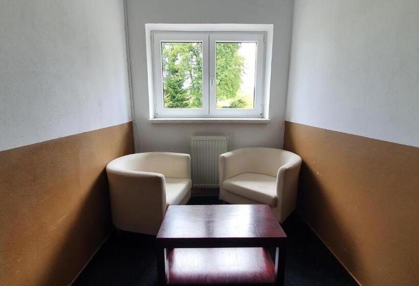 스탠다드 룸, Chata Na čiháku