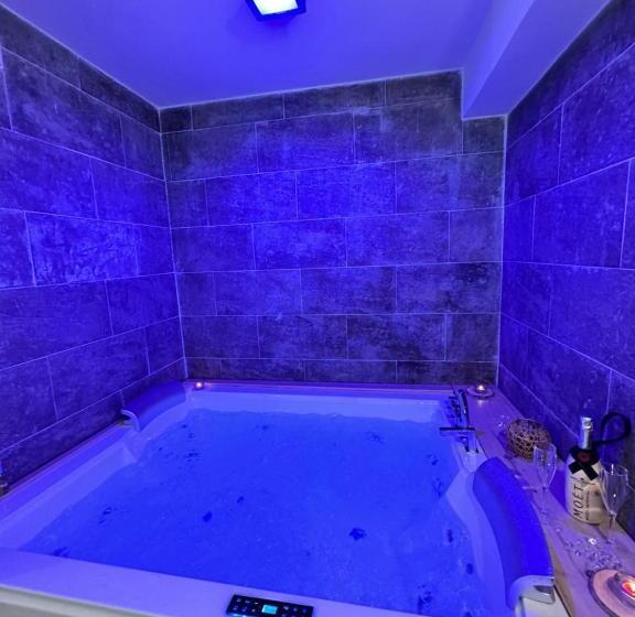 ハイドロマッサージバス付きスイート, Residenza Riva Wellness Apartment Spa