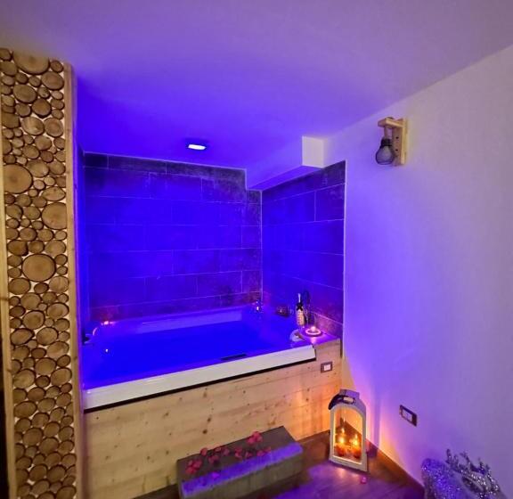 Люкс с гидромассажем, Residenza Riva Wellness Apartment Spa