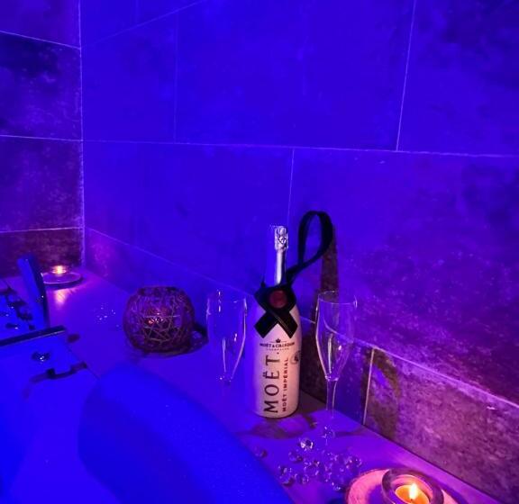 ハイドロマッサージバス付きスイート, Residenza Riva Wellness Apartment Spa