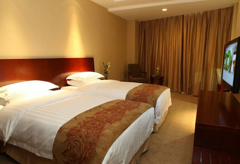 デラックスルーム, Nade