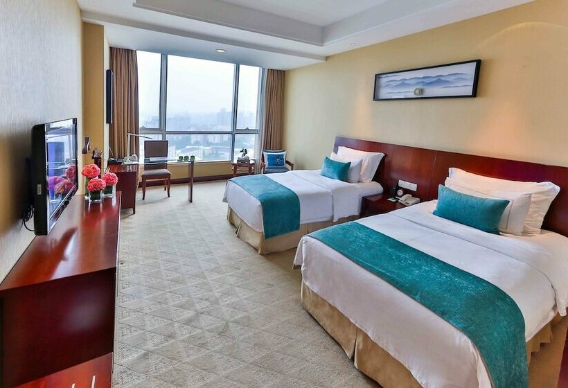 غرفة بيزنس, Nade