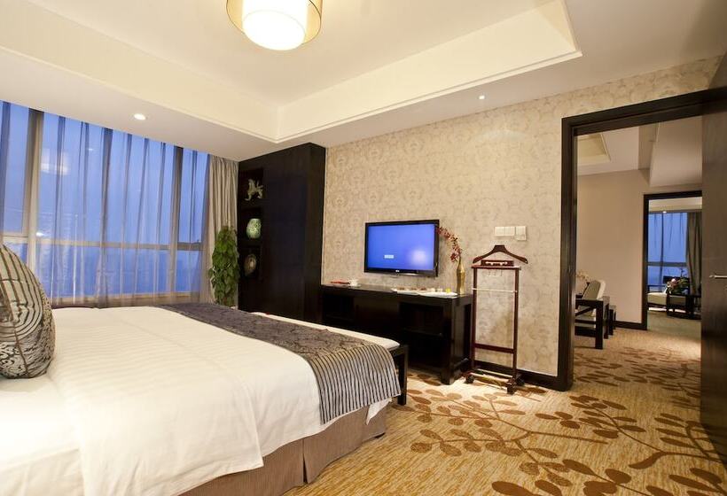 エクゼクティブルーム, Nade