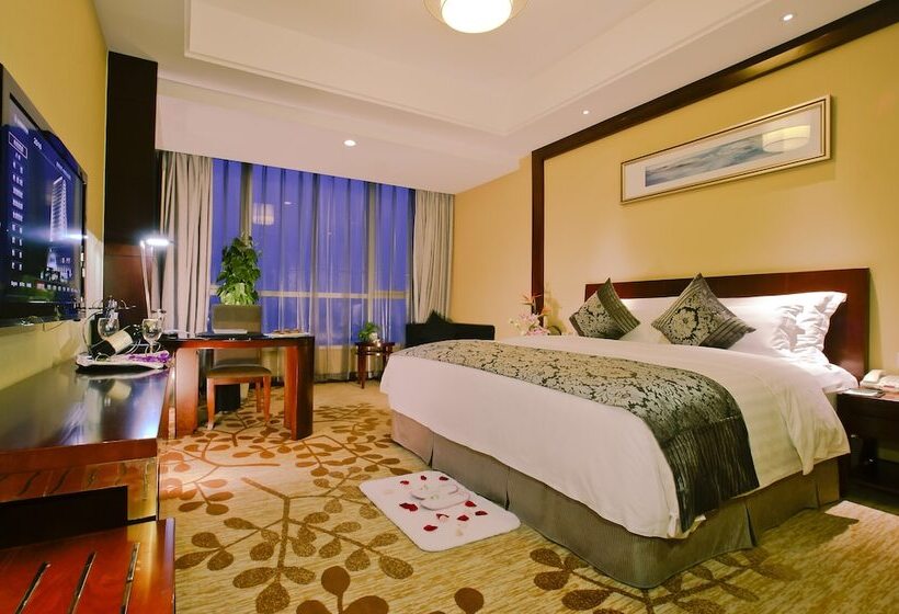 エクゼクティブルーム, Nade