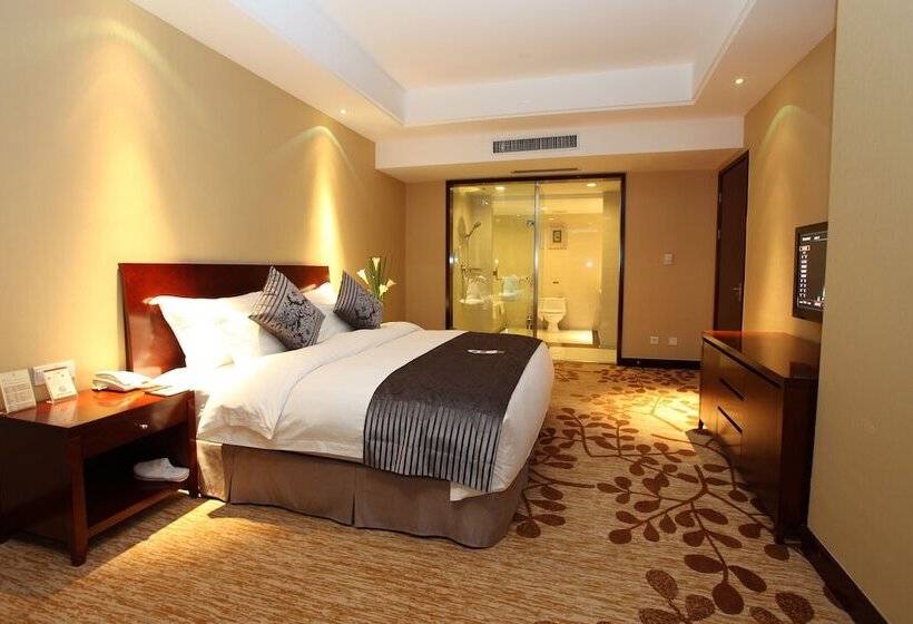 جناح ديلوكس, Nade