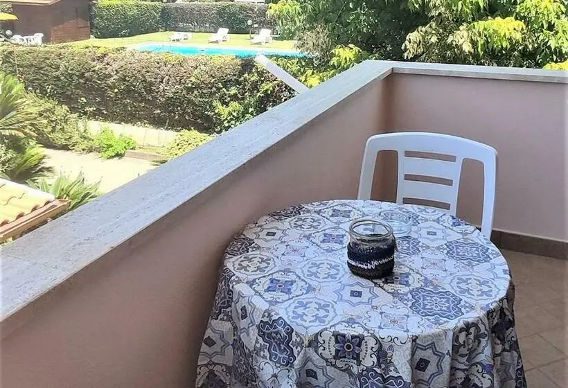 バルコニー付きスタンダードルーム, B&b Di Girolamo