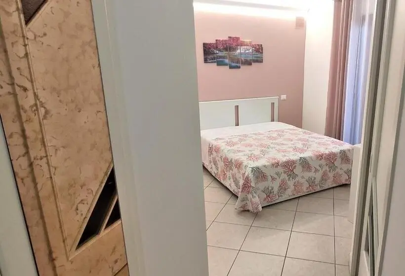 バルコニー付きスタンダードルーム, B&b Di Girolamo
