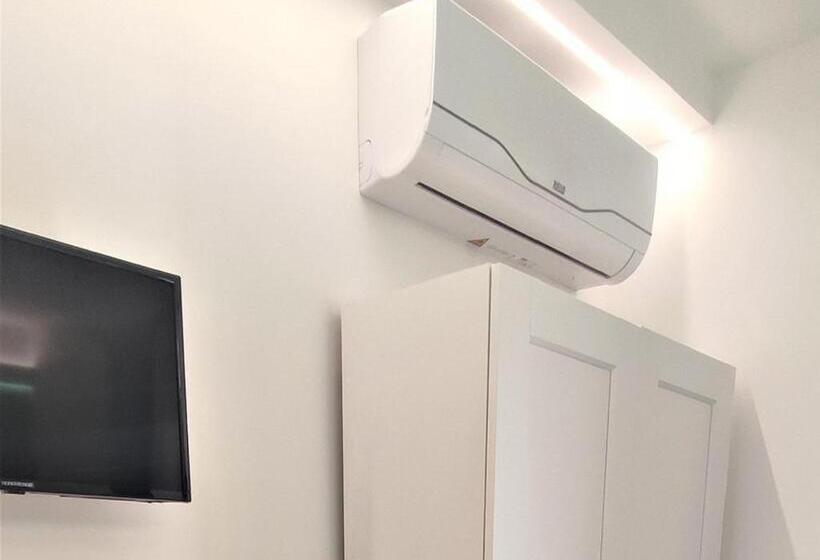 Номер Стандарт с Террасой, B&b Di Girolamo