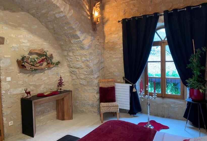 Номер Стандарт с Террасой, Manoir Du Charme Dans Les Gorges Du Tarn Causses Lozere