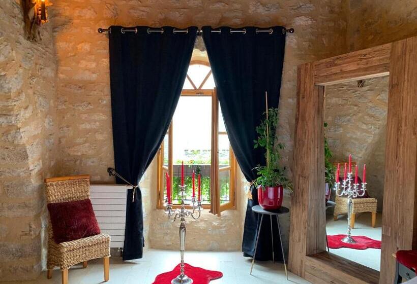 Номер Стандарт с Террасой, Manoir Du Charme Dans Les Gorges Du Tarn Causses Lozere