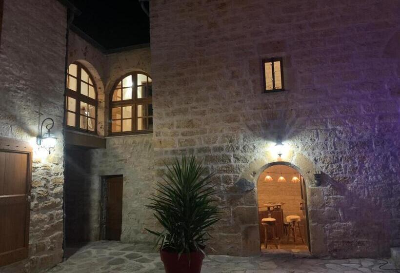 Люкс 2 Спальни, Manoir Du Charme Dans Les Gorges Du Tarn Causses Lozere