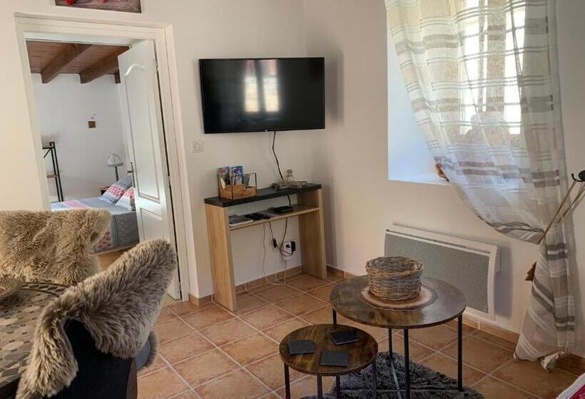 Апартаменты 1 Спальня с Видом, Manoir Du Charme Dans Les Gorges Du Tarn Causses Lozere