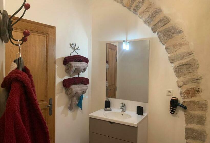 Номер Стандарт с Террасой, Manoir Du Charme Dans Les Gorges Du Tarn Causses Lozere