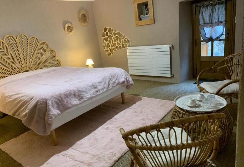 Номер Deluxe, Manoir Du Charme Dans Les Gorges Du Tarn Causses Lozere