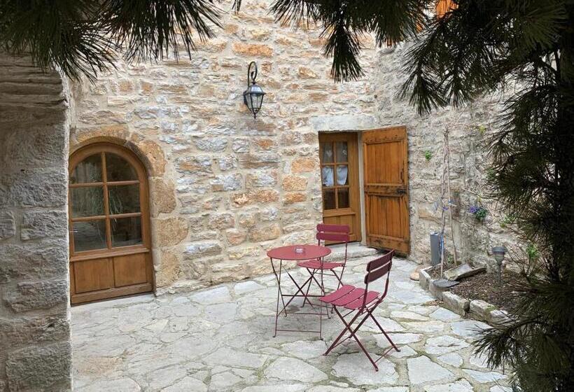 Номер Deluxe, Manoir Du Charme Dans Les Gorges Du Tarn Causses Lozere