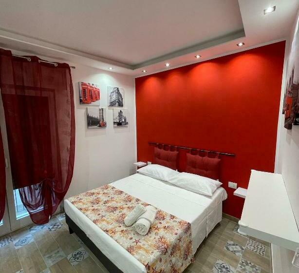 스탠다드 발코니 룸, Red Moon