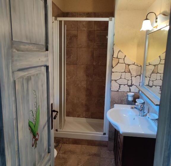 חדר סטנדרט לארבעה, L Oasi Di Juba