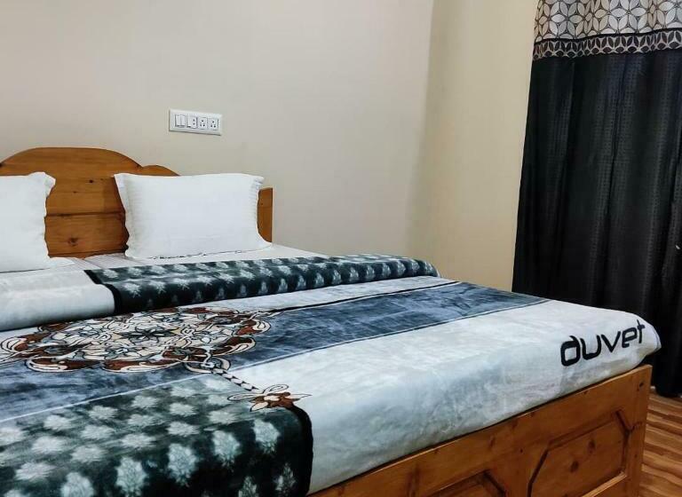 带大床的标准间, Odyssey Stays Binsar