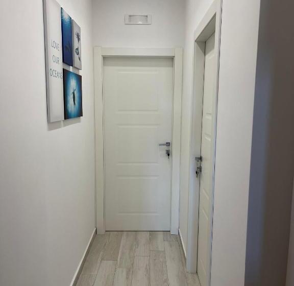 Pokój Standard, Andrea & Giada   Via Lungomare Caboto