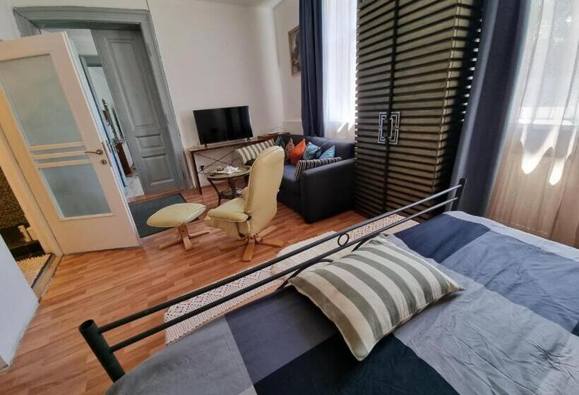 اتاق استاندارد, El Sol