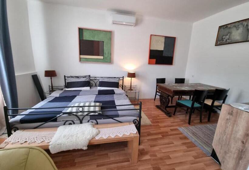 اتاق استاندارد, El Sol