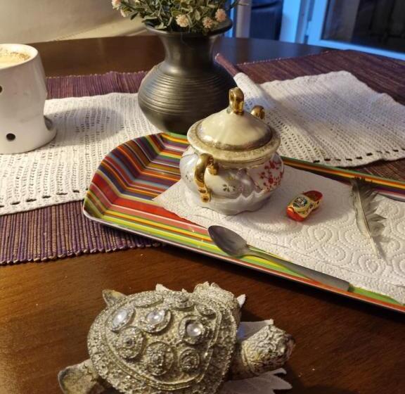 اتاق اکونومی, El Sol