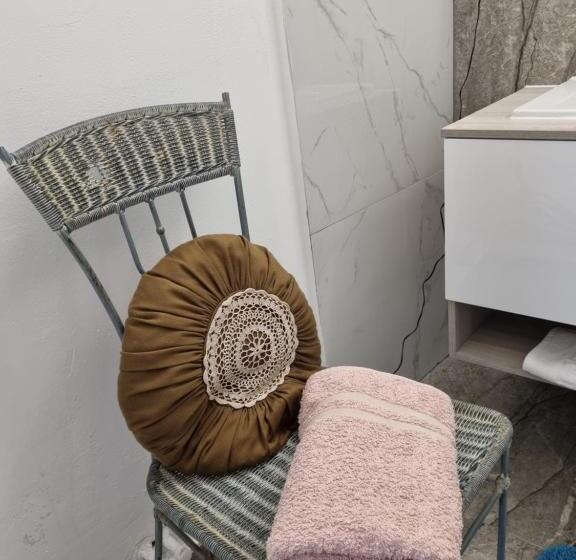 استودیوی لوکس, El Sol